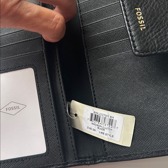 Fossil Black Leather Women's Clutch Wallet - Picture 5 of 7